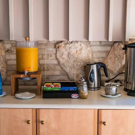 Mesogeios 2* Marathopoli