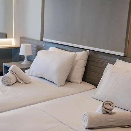 Mesogeios Apartahotel Marathopoli