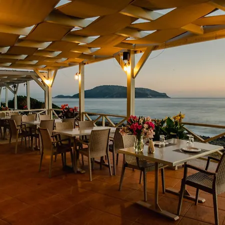 Mesogeios 2* Marathopoli