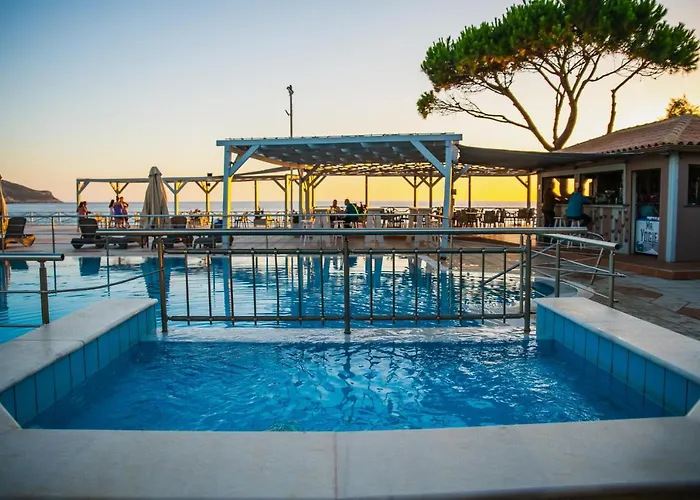 Mesogeios 2* Marathopoli