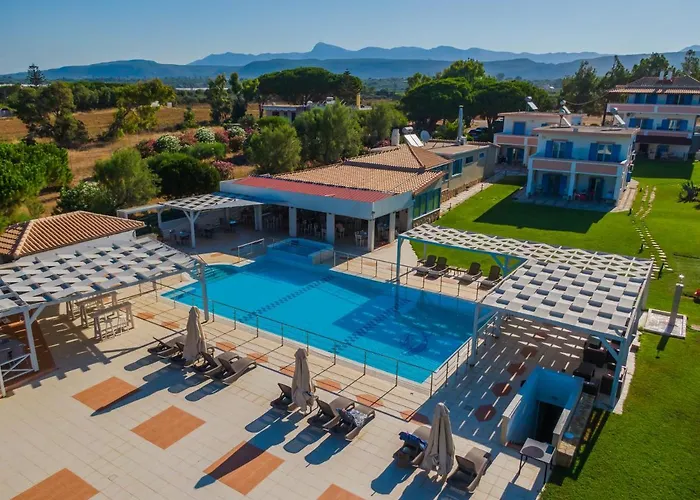 Aparthotel Mesogeios